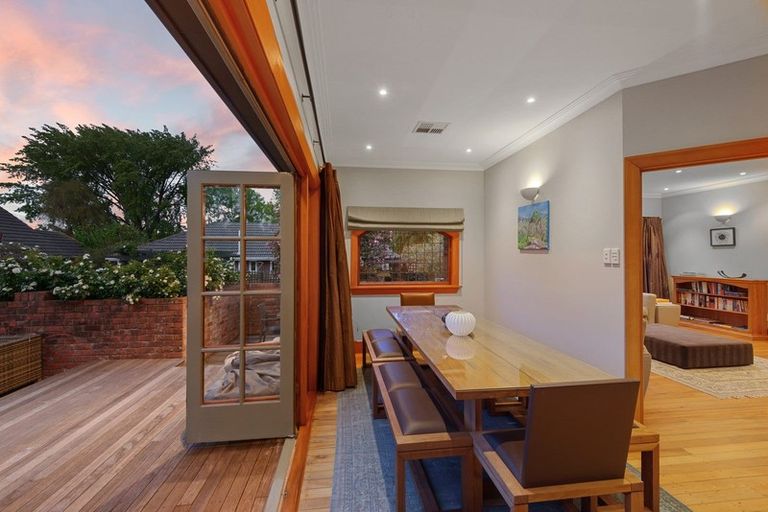 Photo of property in 4 Claxton Place, Saint Martins, Christchurch, 8022