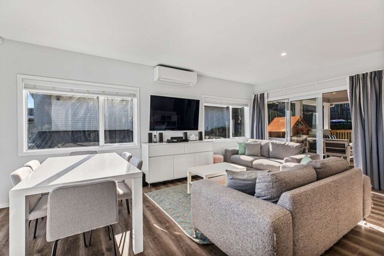 Photo of property in 106 Isabella Drive, Pukekohe, 2120