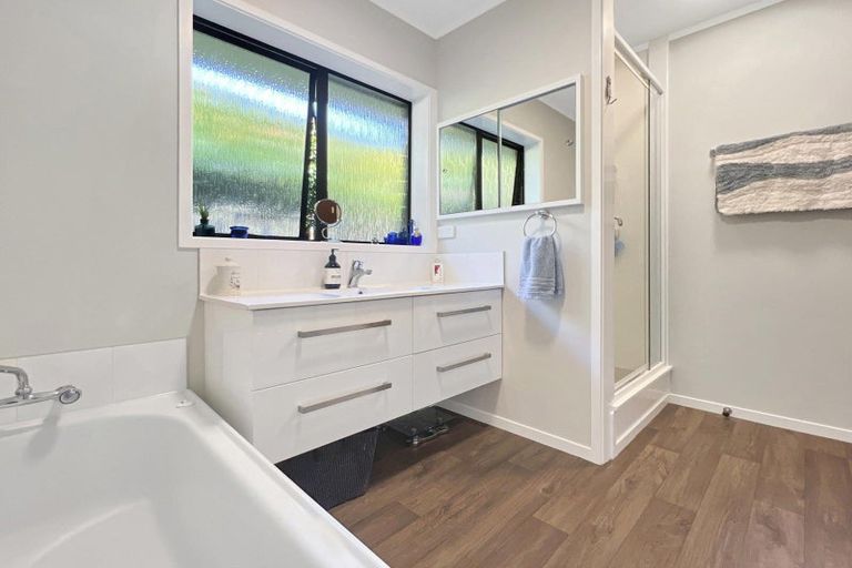 Photo of property in 8/66 Rathgar Road, Henderson, Auckland, 0610