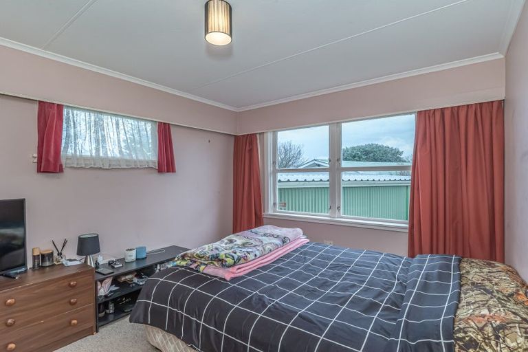 Photo of property in 18 Matai Street, Levin, 5510