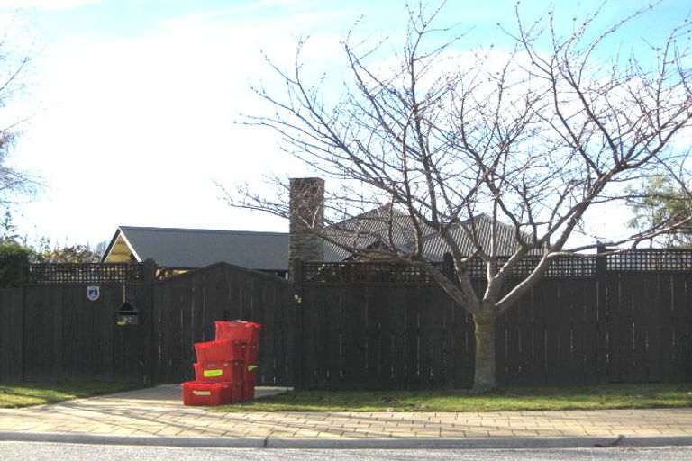 Photo of property in 92 Meadowstone Drive, Wanaka, 9305