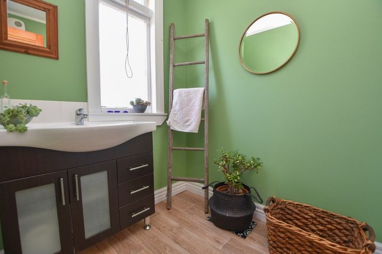 Photo of property in 17 Macara Street, Masterton, 5810