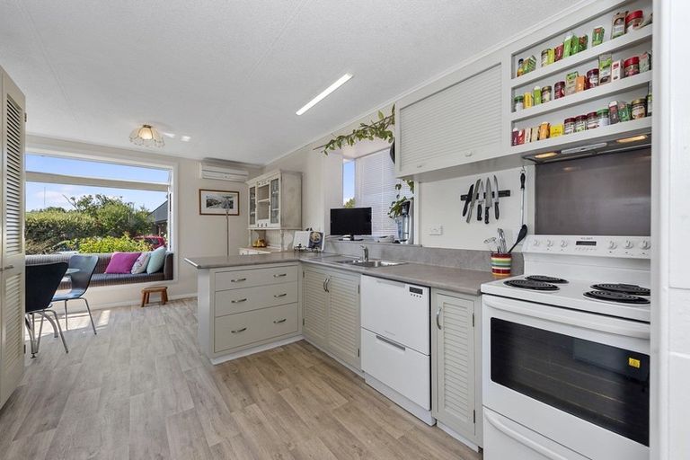 Photo of property in 47 Rutherford Street, Chedworth, Hamilton, 3210