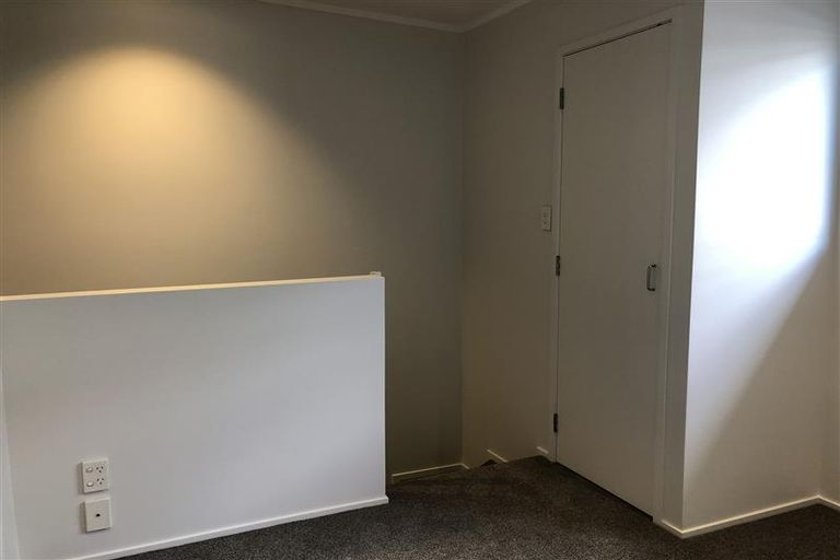 Photo of property in 3a/30 Westward Ho, Glen Eden, Auckland, 0602