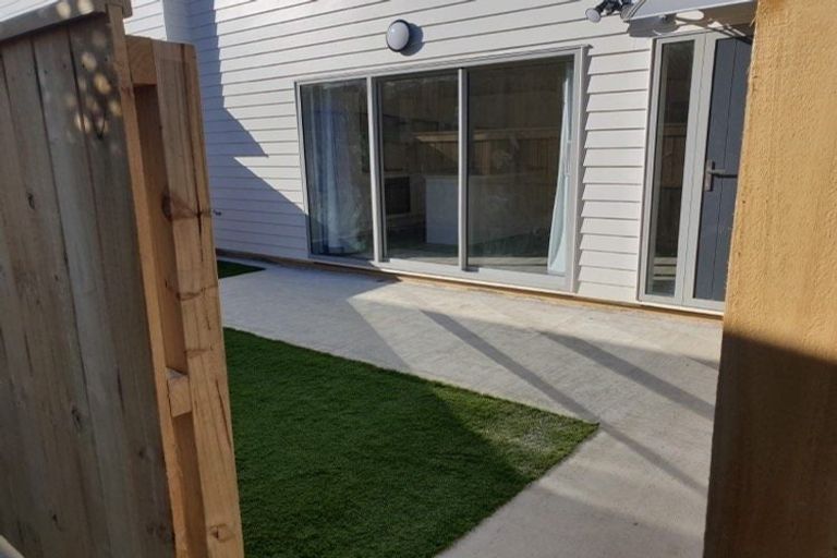 Photo of property in 5/20 Tawa Terrace, Tawa, Wellington, 5028