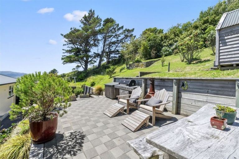 Photo of property in 53 Chesterton Street, Johnsonville, Wellington, 6037