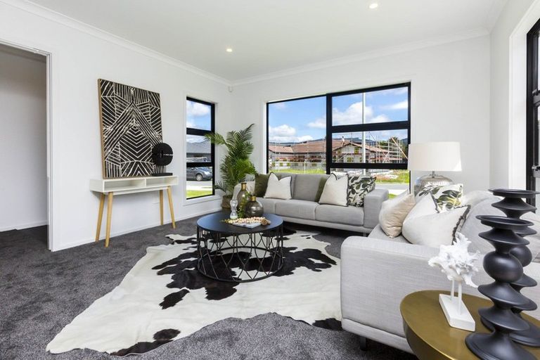 Photo of property in 16 Fenwick Crescent, Wallaceville, Upper Hutt, 5018