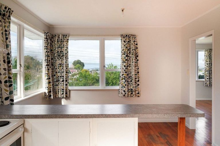 Photo of property in 178 Otumoetai Road, Brookfield, Tauranga, 3110