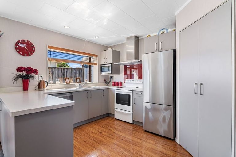 Photo of property in 8 Evergreen Way, Stoke, Nelson, 7011