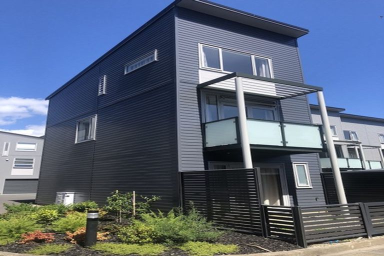 Photo of property in 51 Patons Road, Howick, Auckland, 2014