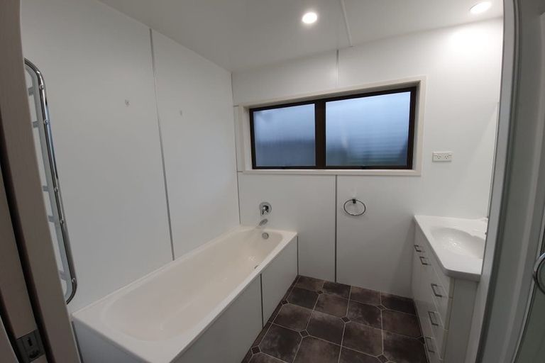 Photo of property in 23 Orinda Close, Botany Downs, Auckland, 2010