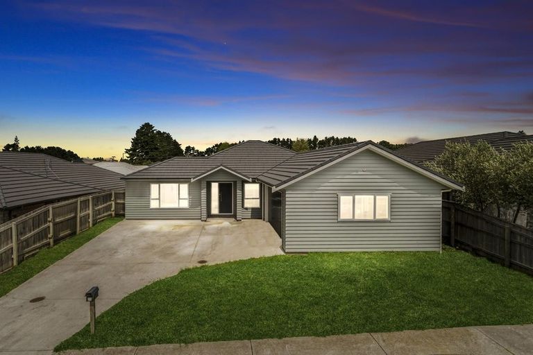 Photo of property in 20 Nellie Drive, Kumeu, 0810