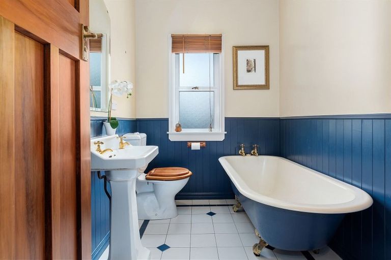 Photo of property in 32 Matua Road, Matua, Tauranga, 3110