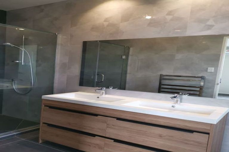 Photo of property in 11 Raymond Grace Avenue, Huapai, Kumeu, 0810