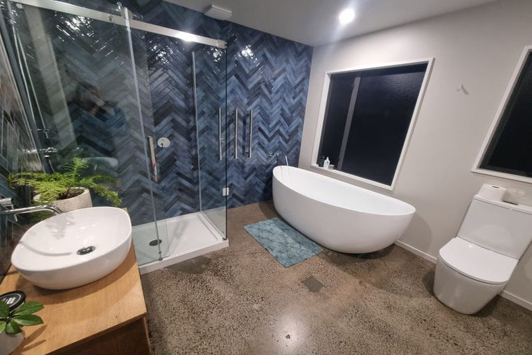 Photo of property in 38 Aston Drive, Waimairi Beach, Christchurch, 8083