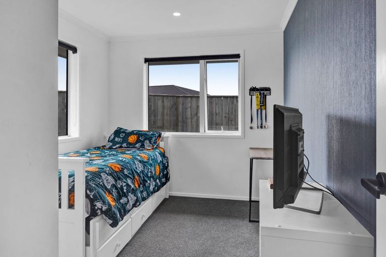 Photo of property in 42 County Drive, Hawera, 4610