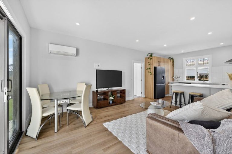 Photo of property in 13 Kowhai Terrace, Saint Martins, Christchurch, 8022