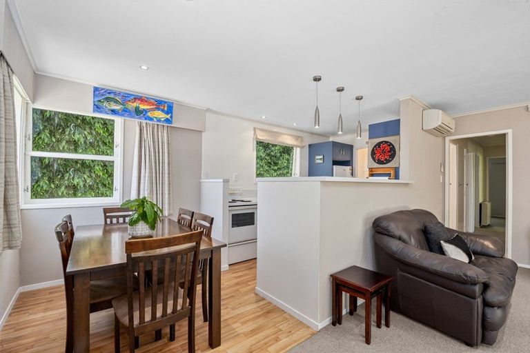 Photo of property in 1/11 Gibbs Place, Kinloch, Taupo, 3377