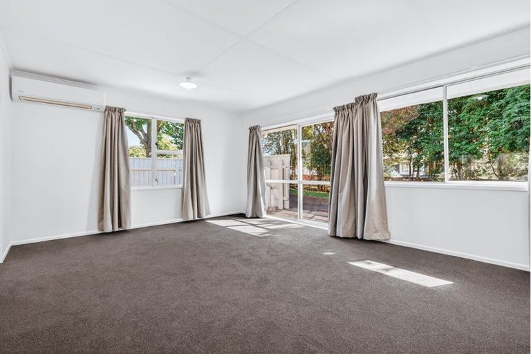 Photo of property in 1/16 Cumberland Street, Tauhara, Taupo, 3330
