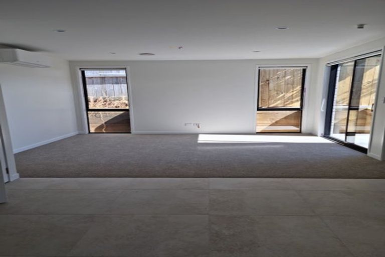 Photo of property in 8 Papaka Lane, Poike, Tauranga, 3112