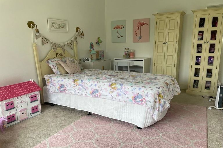 Photo of property in 21 Alfred Street, Northcote Point, Auckland, 0627