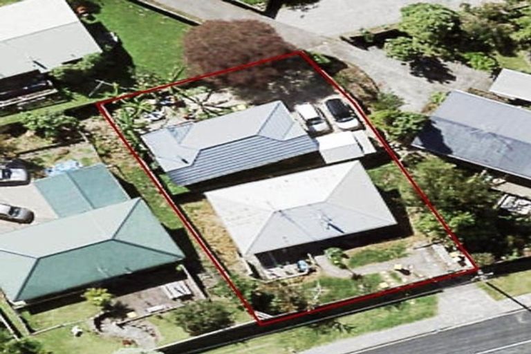 Photo of property in 56 Parrs Cross Road, Henderson, Auckland, 0612