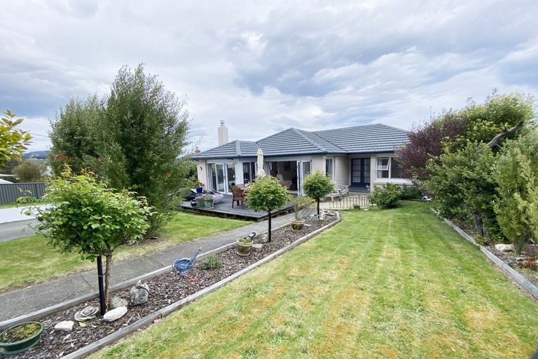 Photo of property in 21 Derwent Street, Helensburgh, Dunedin, 9010