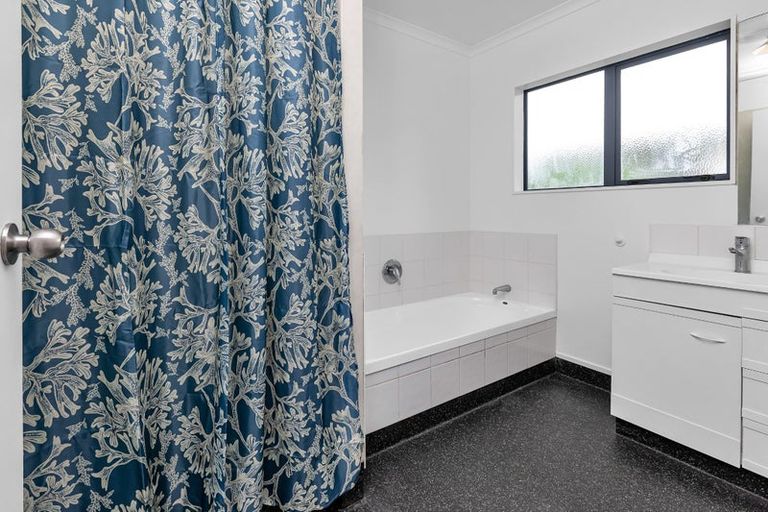 Photo of property in 120a Maunu Road, Woodhill, Whangarei, 0110