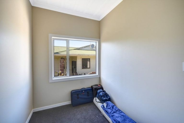 Photo of property in 12 Teignmouth Street, Abbotsford, Dunedin, 9018