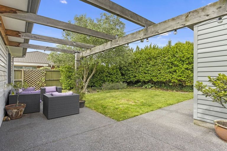 Photo of property in 108 Hills Road, Edgeware, Christchurch, 8013