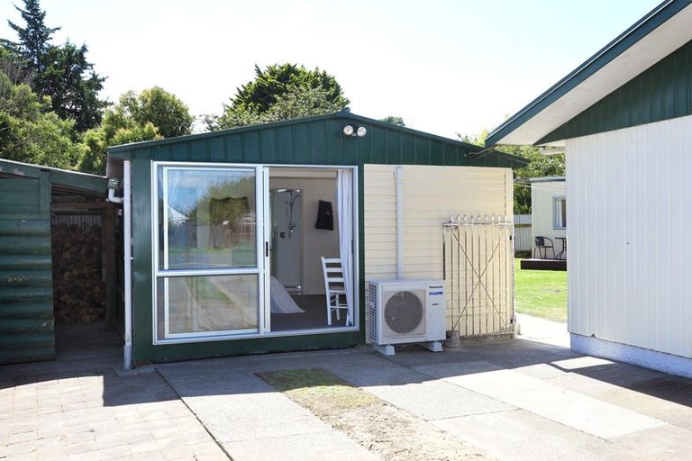 Photo of property in 26 Fleetwood Crescent, Flaxmere, Hastings, 4120