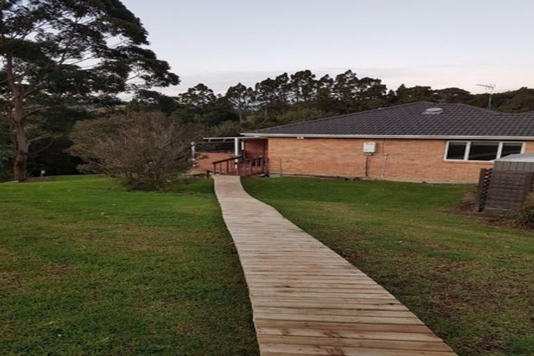 Photo of property in 158 Judge Richardson Drive, Opaheke, Papakura, 2584