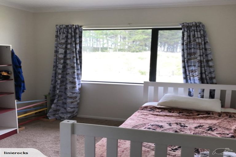 Photo of property in 127 Palmer Road, Foxton Beach, Foxton, 4891