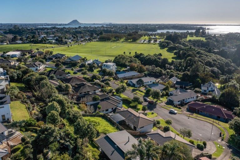 Photo of property in 32a Waipuna Grove, Welcome Bay, Tauranga, 3112
