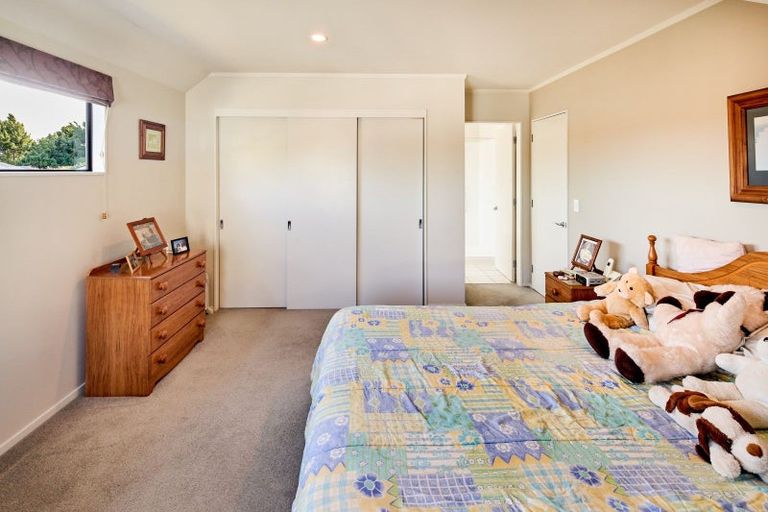 Photo of property in 85a Pohutukawa Street, Woburn, Lower Hutt, 5011