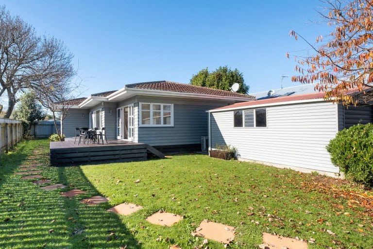 Photo of property in 2 Chambers Street, Napier South, Napier, 4110