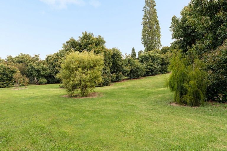 Photo of property in 19 Oliver Road, Eastern Beach, Auckland, 2012