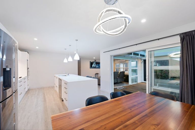 Photo of property in 5 Floyd Road, Riverhead, 0820