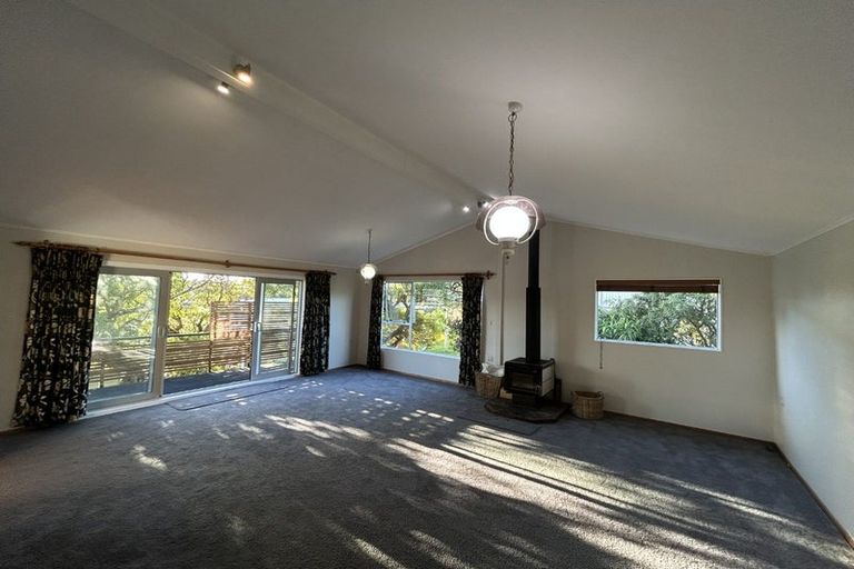 Photo of property in 12a Richard Street, Titahi Bay, Porirua, 5022