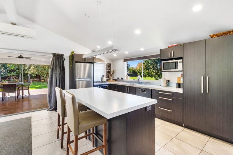 Photo of property in 4 Johns Road, Jervoistown, Napier, 4112