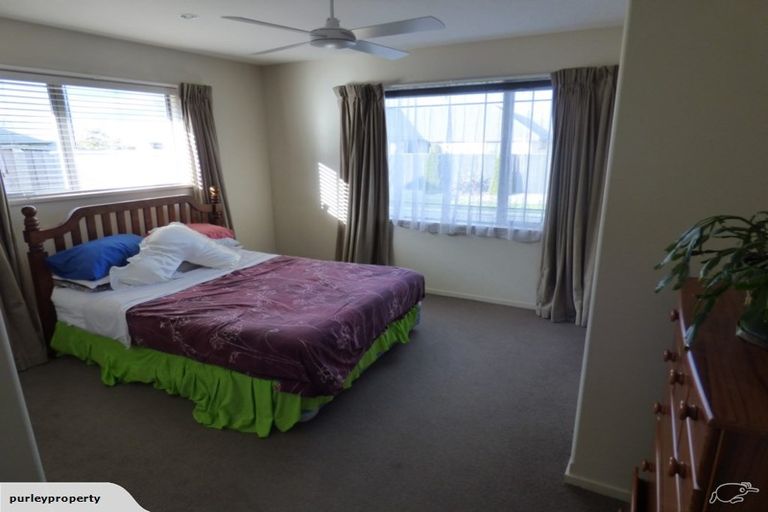 Photo of property in 6 Charente Way, Yaldhurst, Christchurch, 8042