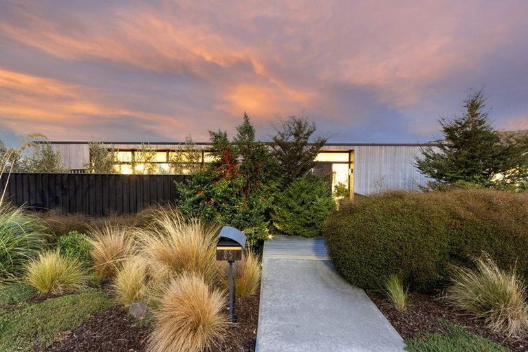 Photo of property in 85 Glenstrae Road, Redcliffs, Christchurch, 8081
