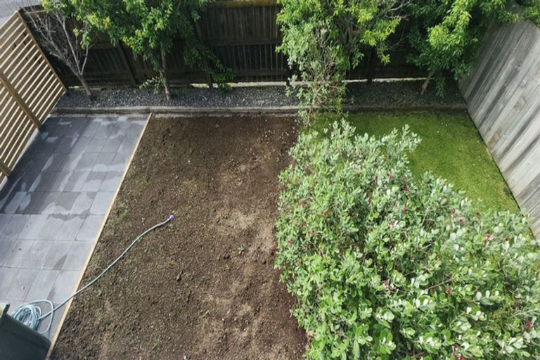 Photo of property in 1 Nukumea Common, Orewa, 0931