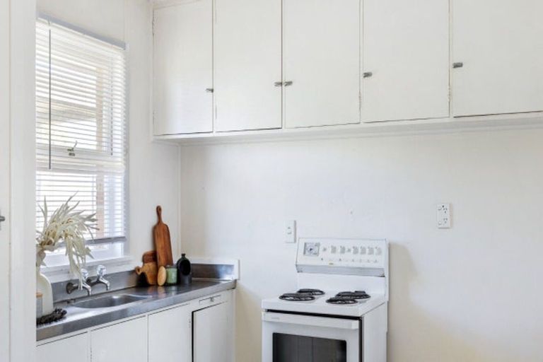 Photo of property in 219b Otumoetai Road, Otumoetai, Tauranga, 3110