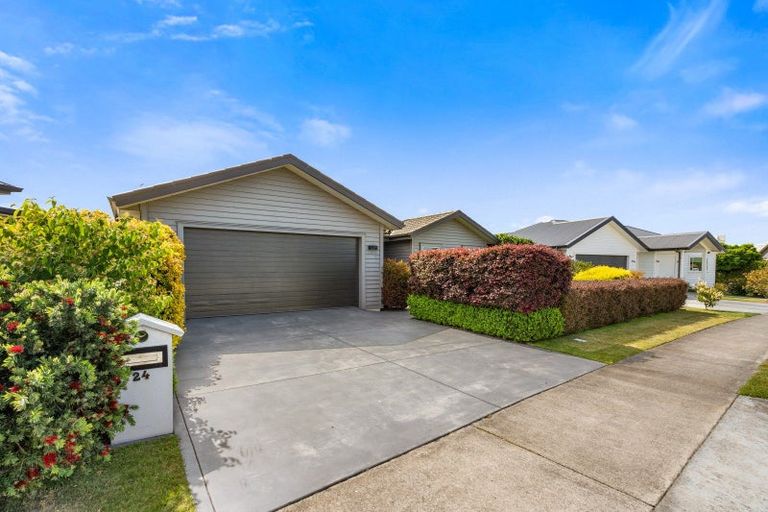Photo of property in 24 Percy Berry Place, Havelock North, 4130