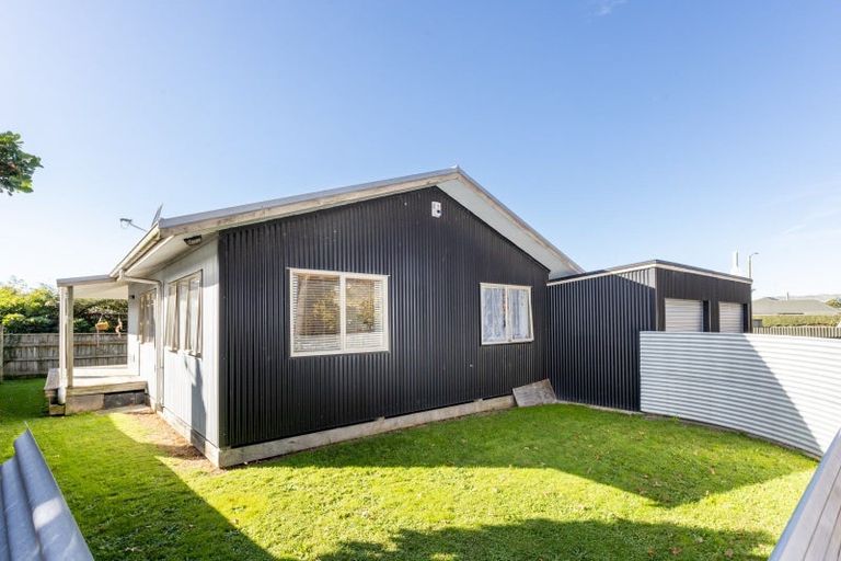 Photo of property in 914 Grove Road, Mayfair, Hastings, 4122