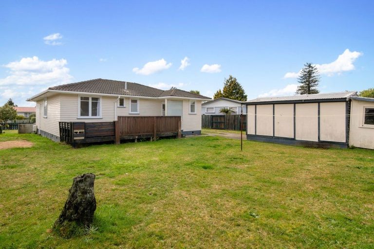 Photo of property in 31 Mckee Avenue, Fenton Park, Rotorua, 3010