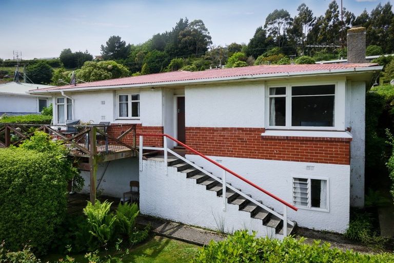 Photo of property in 95 Hocken Street, Kenmure, Dunedin, 9011