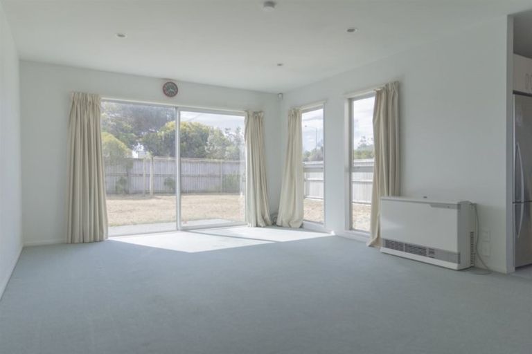 Photo of property in 10 Mafeking Street, New Brighton, Christchurch, 8061