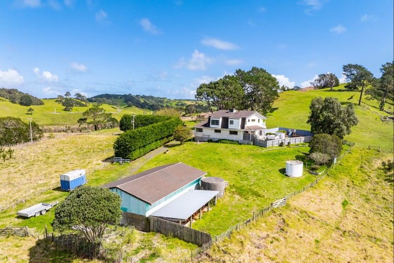 Photo of property in Babylon Coast Road, Parore, Dargaville, 0373